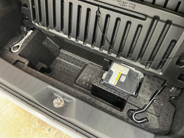 ムーヴＸリミテッドII　ＳＡIII　１オーナー　ナビ　バックカメラワンオーナー　４ＷＤ　ナビ　バックカメラ　ＥＴＣ　運転席シートヒーター　オートマチックハイビーム　Ｂｌｕｅｔｏｏｔｈ　ＵＳＢチャージャー　ＤＶＤ再生　フルセグＴＶ　ＨＩＤヘッドライト　オートライト（京都府）の中古車
