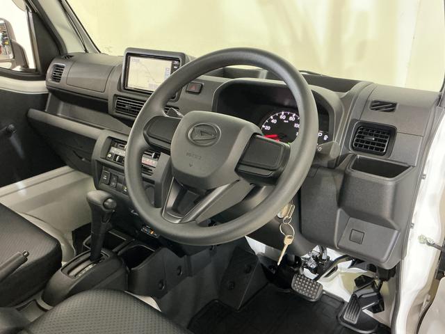 ハイゼットトラックスタンダード　レンタカーアップ　４ＷＤ　ナビ　バックカメラレンタカーアップ　切替式４ＷＤ　ナビ　バックカメラ　ＥＴＣ　前後コーナーセンサー　オートマチックハイビーム　Ｂｌｕｅｔｏｏｔｈ　ＵＳＢ接続　ＤＶＤ再生　フルセグＴＶ　オートライト　横滑り防止装置（京都府）の中古車