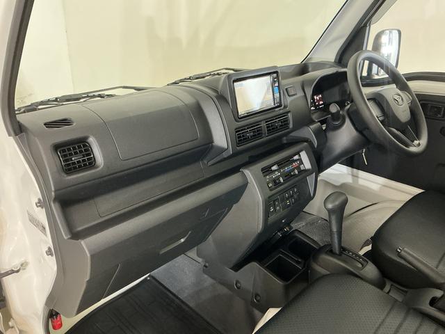 ハイゼットトラックスタンダード　レンタカーアップ　４ＷＤ　ナビ　バックカメラレンタカーアップ　切替式４ＷＤ　ナビ　バックカメラ　ＥＴＣ　前後コーナーセンサー　オートマチックハイビーム　Ｂｌｕｅｔｏｏｔｈ　ＵＳＢ接続　ＤＶＤ再生　フルセグＴＶ　オートライト　横滑り防止装置（京都府）の中古車