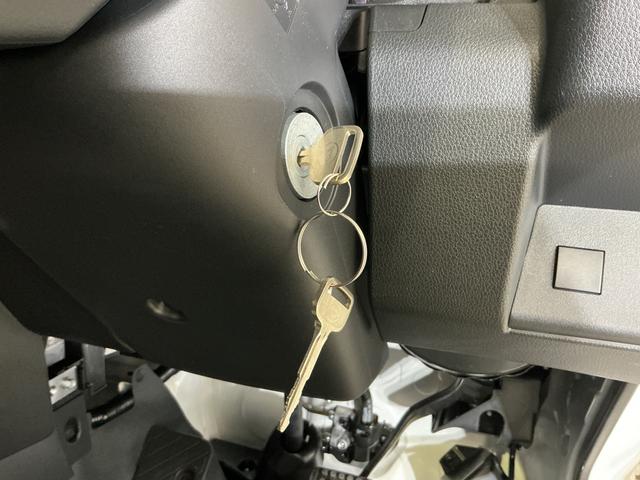 ハイゼットトラックスタンダード　レンタカーアップ　４ＷＤ　ナビ　バックカメラレンタカーアップ　切替式４ＷＤ　ナビ　バックカメラ　ＥＴＣ　前後コーナーセンサー　オートマチックハイビーム　Ｂｌｕｅｔｏｏｔｈ　ＵＳＢ接続　ＤＶＤ再生　フルセグＴＶ　オートライト　横滑り防止装置（京都府）の中古車