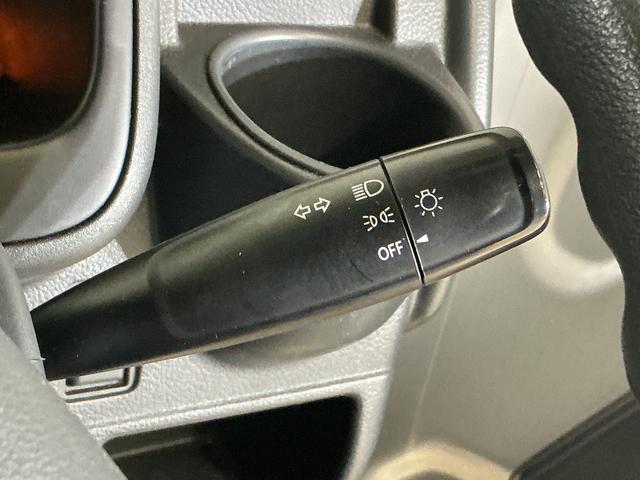 ＮＴ１００クリッパートラックＤＸ　ワンオーナー　ＡＴ車　ラジオデッキ　ＥＴＣ　３方開ワンオーナー　ＡＴ車　ラジオデッキ　ＥＴＣ　３方開　ゲートプロテクター　マッドフラップ　ドアバイザー　マニュアルエアコン　ヘッドライトレべライザー　１２Ｖ電源ソケット　スペアタイヤ　助手席エアバッグ（京都府）の中古車