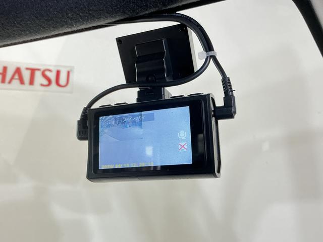 ウェイクＧターボリミテッドＳＡIII　ナビ　パノラマモニター　ＥＴＣターボ　社外ナビ　パノラマモニター　フルセグチューナー　ブルートゥース対応　ＥＴＣ　ドライブレコーダー　スマートアシストＩＩＩ　プッシュボタンエンジンスタート　両側リヤパワースライドドア　オートライト（京都府）の中古車