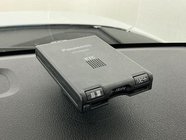 ムーヴキャンバスストライプスＧ　ワンオーナー　ディスプレイオーディオ　ＥＴＣワンオーナー　ディスプレイオーディオ　バックカメラ　ＥＴＣ　両側電動スライドドア　前後コーナーセンサー　シートヒーター　ワイヤレス充電　ホットカップホルダー　電子パーキング　オートブレーキホールド（京都府）の中古車