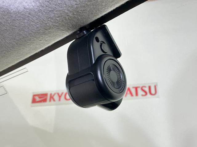 トールカスタムＧ　ワンオーナー　ナビ　バックカメラ　ドラレコワンオーナー　ナビ　バックカメラ　ドライブレコーダー　ＥＴＣ　両側電動スライドドア　前後コーナーセンサー　アダプティブクルーズコントロール　電子パーキング　オートマチックハイビーム　Ｂｌｕｅｔｏｏｔｈ（京都府）の中古車