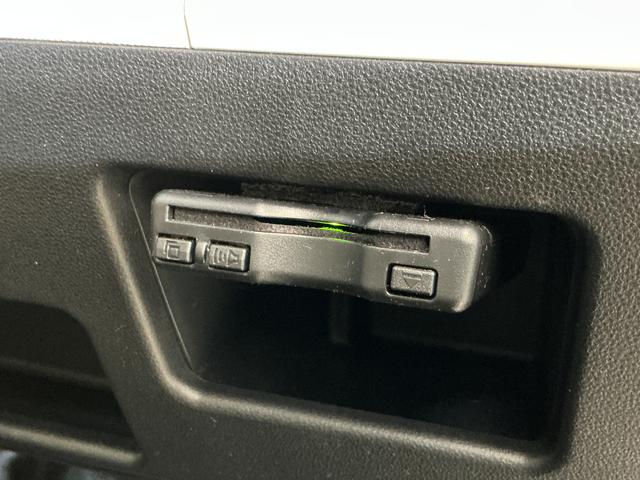 ムーヴキャンバスＧメイクアップリミテッド　ＳＡIII　ナビ　パノラマモニターワンオーナー　ナビ　パノラマモニター　ＥＴＣ　ドライブレコーダー　フルセグチューナー　ブルートゥース対応　プッシュボタンエンジンスタート　両側リヤパワースライドドア　スマートアシストＩＩＩ　ＡＢＳ（京都府）の中古車