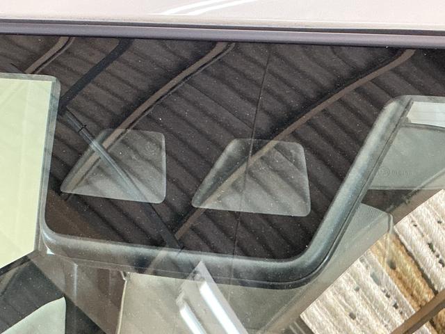 ムーヴキャンバスＧメイクアップリミテッド　ＳＡIII　ナビ　パノラマモニターワンオーナー　ナビ　パノラマモニター　ＥＴＣ　ドライブレコーダー　フルセグチューナー　ブルートゥース対応　プッシュボタンエンジンスタート　両側リヤパワースライドドア　スマートアシストＩＩＩ　ＡＢＳ（京都府）の中古車