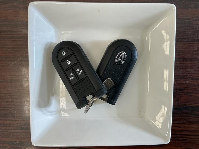 ムーヴキャンバスＧメイクアップリミテッド　ＳＡIII　ナビ　パノラマモニターワンオーナー　ナビ　パノラマモニター　ＥＴＣ　ドライブレコーダー　フルセグチューナー　ブルートゥース対応　プッシュボタンエンジンスタート　両側リヤパワースライドドア　スマートアシストＩＩＩ　ＡＢＳ（京都府）の中古車