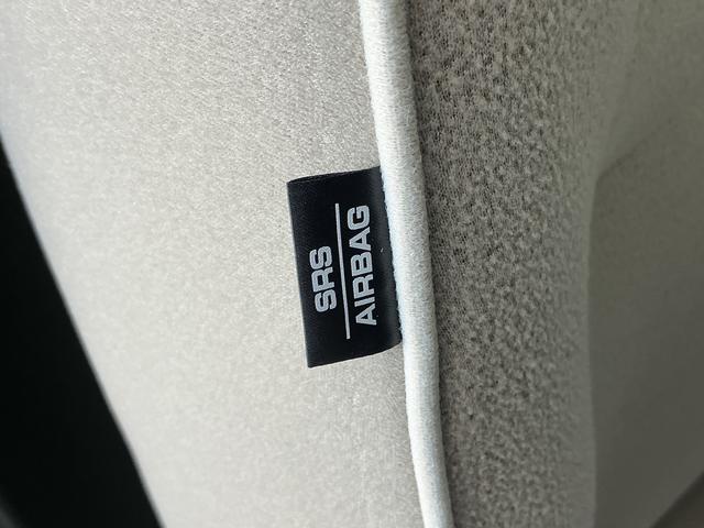 ムーヴキャンバスＧメイクアップリミテッド　ＳＡIII　ナビ　パノラマモニターワンオーナー　ナビ　パノラマモニター　ＥＴＣ　ドライブレコーダー　フルセグチューナー　ブルートゥース対応　プッシュボタンエンジンスタート　両側リヤパワースライドドア　スマートアシストＩＩＩ　ＡＢＳ（京都府）の中古車