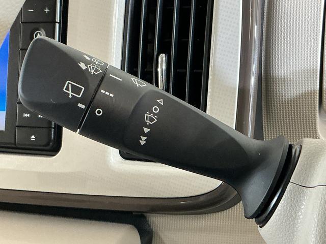 ムーヴキャンバスＧメイクアップリミテッド　ＳＡIII　ナビ　パノラマモニターワンオーナー　ナビ　パノラマモニター　ＥＴＣ　ドライブレコーダー　フルセグチューナー　ブルートゥース対応　プッシュボタンエンジンスタート　両側リヤパワースライドドア　スマートアシストＩＩＩ　ＡＢＳ（京都府）の中古車