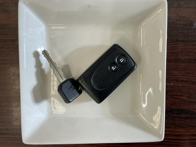 ミラココアココアＸ　ワンオーナー　ＣＤオーディオ　ＥＴＣ　ドアバイザーワンオーナー　ＣＤオーディオ　ＥＴＣ　ドアバイザー　キーレスエントリー　アイドリングストップ　盗難防止装置　電動格納ミラー　１２Ｖ電源ソケット　ヘッドライトレべライザー　オートエアコン（京都府）の中古車