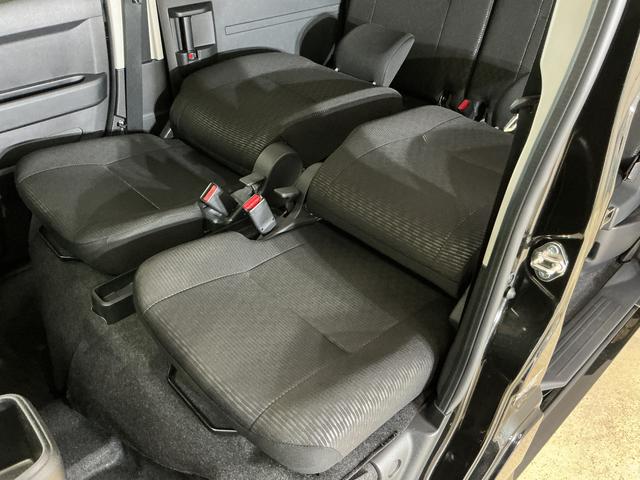 ハイゼットカーゴクルーズターボ　ワンオーナー　切替式４ＷＤ　コーナーセンサー１オーナー　切替式４ＷＤ　コーナーセンサー　オートマチックハイビーム　スマートキー　マニュアルエアコン　１２Ｖ電源ソケット　横滑り防止装置　アイドリングストップ　盗難防止装置　ヘッドライトレベライザー（京都府）の中古車