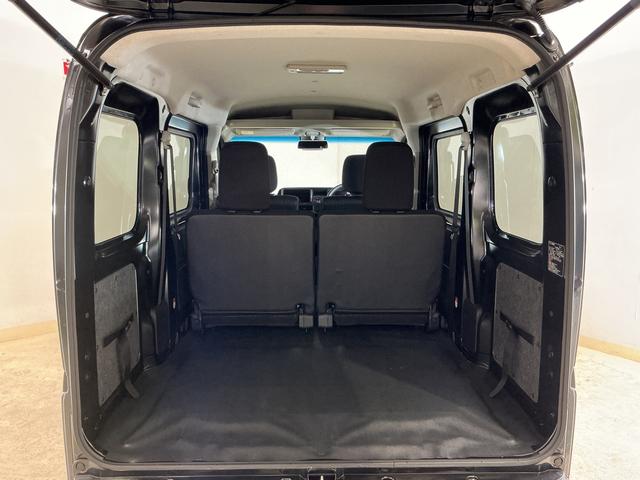 ハイゼットカーゴクルーズターボ　ワンオーナー　切替式４ＷＤ　コーナーセンサー１オーナー　切替式４ＷＤ　コーナーセンサー　オートマチックハイビーム　スマートキー　マニュアルエアコン　１２Ｖ電源ソケット　横滑り防止装置　アイドリングストップ　盗難防止装置　ヘッドライトレベライザー（京都府）の中古車