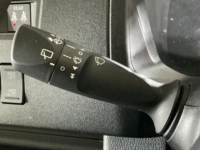 ハイゼットカーゴクルーズターボ　ワンオーナー　切替式４ＷＤ　コーナーセンサー１オーナー　切替式４ＷＤ　コーナーセンサー　オートマチックハイビーム　スマートキー　マニュアルエアコン　１２Ｖ電源ソケット　横滑り防止装置　アイドリングストップ　盗難防止装置　ヘッドライトレベライザー（京都府）の中古車