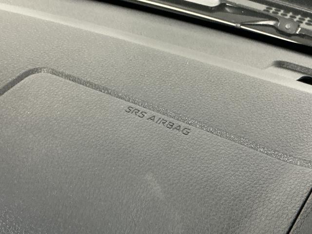 ハイゼットカーゴクルーズターボ　ワンオーナー　切替式４ＷＤ　コーナーセンサー１オーナー　切替式４ＷＤ　コーナーセンサー　オートマチックハイビーム　スマートキー　マニュアルエアコン　１２Ｖ電源ソケット　横滑り防止装置　アイドリングストップ　盗難防止装置　ヘッドライトレベライザー（京都府）の中古車