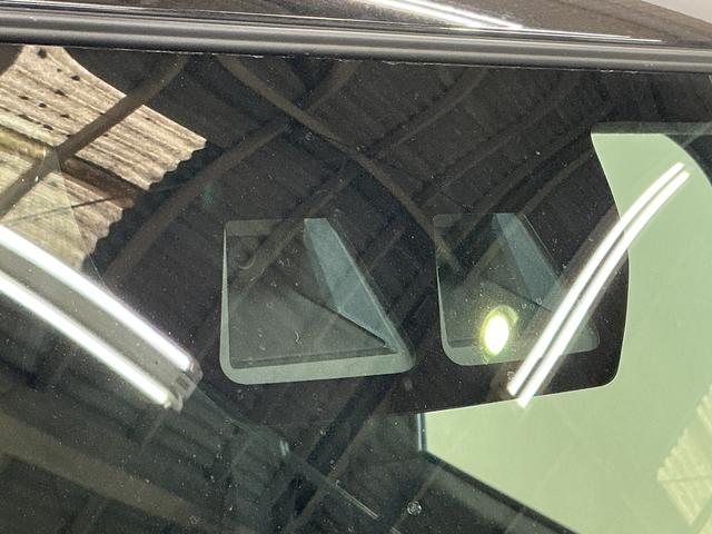 タントカスタムＸ　届出済み未使用車　パノラマモニター　両側電動届出済み未使用車　パノラモニター　両側電動スライドドア　コーナーセンサー　シートヒーター　スマートキー　電子パーキング　オートブレーキホールド　オートマチックハイビーム　１４インチ純正アルミホイール（京都府）の中古車
