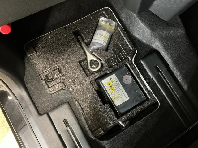 タントカスタムＸ　届出済み未使用車　パノラマモニター　両側電動届出済み未使用車　パノラモニター　両側電動スライドドア　コーナーセンサー　シートヒーター　スマートキー　電子パーキング　オートブレーキホールド　オートマチックハイビーム　１４インチ純正アルミホイール（京都府）の中古車