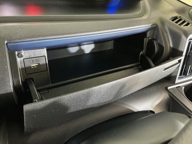 タントカスタムＸ　届出済み未使用車　パノラマモニター　両側電動届出済み未使用車　パノラモニター　両側電動スライドドア　コーナーセンサー　シートヒーター　スマートキー　電子パーキング　オートブレーキホールド　オートマチックハイビーム　１４インチ純正アルミホイール（京都府）の中古車