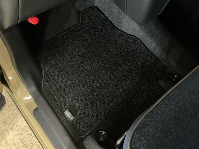 ムーヴキャンバスセオリーＧ　ナビ　パノラマモニター　ドラレコ　ＥＴＣナビ　パノラマモニター　ドライブレコーダー　ＥＴＣ　両側電動スライドドア　前後コーナーセンサー　シートヒーター　電子パーキング　オートブレーキホールド　ホットカップホルダー　Ｂｌｕｅｔｏｏｔｈ（京都府）の中古車