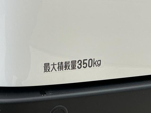 ハイゼットカーゴＤＸ　切替式４ＷＤ　ラジオデッキ　コーナーセンサー切替式４ＷＤ　ラジオデッキ　ＣＶＴ　前後コーナーセンサー　オートマチックハイビーム　横滑り防止装置　アイドリングストップ　キーレス　ヘッドライトレベライザー　マニュアルエアコン　１２Ｖ電源ソケット（京都府）の中古車