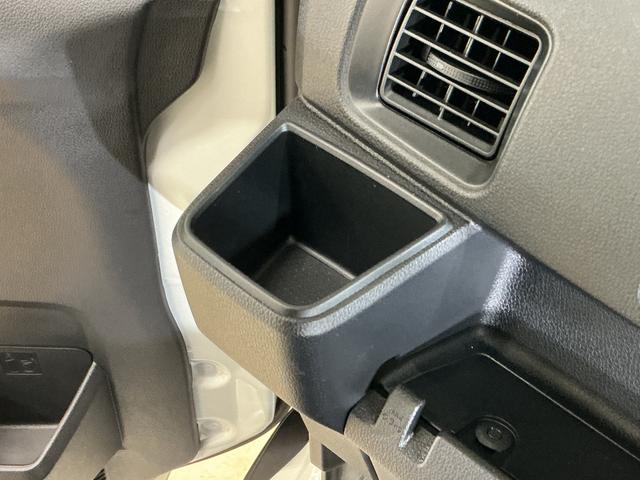 ハイゼットカーゴＤＸ　切替式４ＷＤ　ラジオデッキ　コーナーセンサー切替式４ＷＤ　ラジオデッキ　ＣＶＴ　前後コーナーセンサー　オートマチックハイビーム　横滑り防止装置　アイドリングストップ　キーレス　ヘッドライトレベライザー　マニュアルエアコン　１２Ｖ電源ソケット（京都府）の中古車