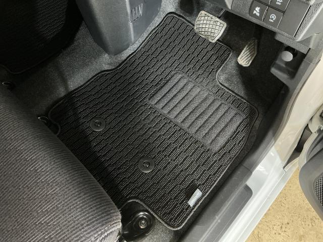 ムーヴＧ　ワンオーナー　４ＷＤ　バックカメラ　片側電動スライドドアワンオーナー　４ＷＤ　バックカメラ　片側電動スライドドア　前後コーナーセンサー　オートマチックハイビーム　電子パーキング　オートブレーキホールド　１４インチ純正アルミホイール　ＬＥＤヘッドライト（京都府）の中古車