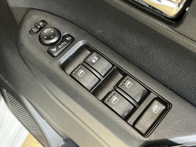 ムーヴＧ　ワンオーナー　４ＷＤ　バックカメラ　片側電動スライドドアワンオーナー　４ＷＤ　バックカメラ　片側電動スライドドア　前後コーナーセンサー　オートマチックハイビーム　電子パーキング　オートブレーキホールド　１４インチ純正アルミホイール　ＬＥＤヘッドライト（京都府）の中古車