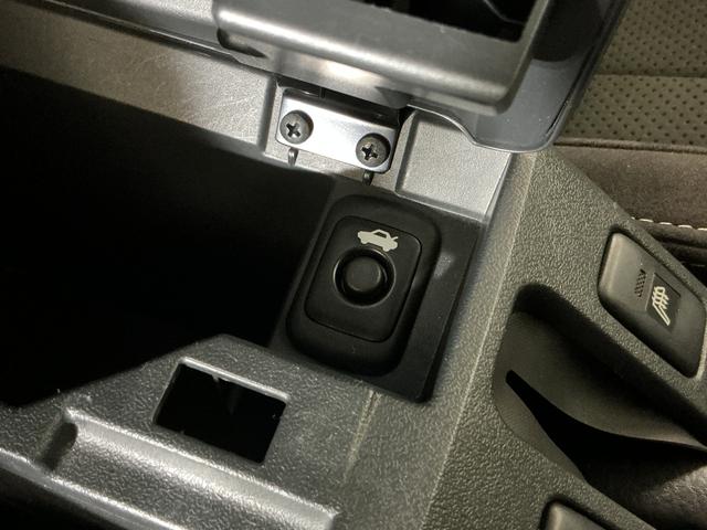 コペンローブ　Ｓ　ターボ　パドルシフト　シートヒーターターボ　パドルシフト　シートヒーター　レカロシート　プッシュスタート　スマートキー　横滑り防止装置　オートエアコン　１６インチアルミホイール　ＬＥＤヘッドライト　アイドリングストップ（京都府）の中古車