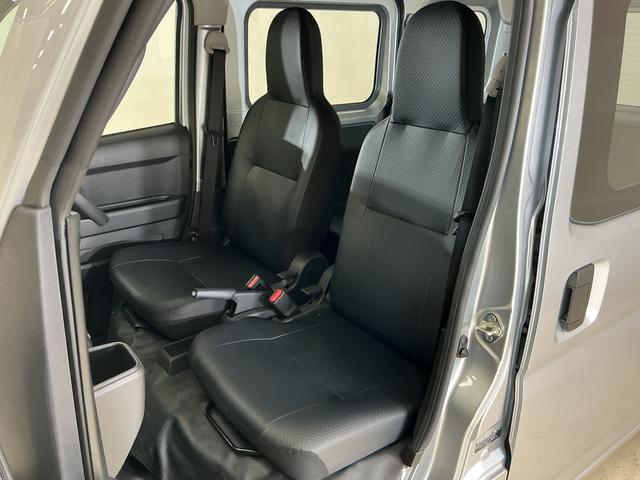 ハイゼットカーゴスペシャル　ワンオーナー　４ＷＤ　ラジオ　コーナーセンサーワンオーナー　切替式４ＷＤ　ラジオデッキ　前後コーナーセンサー　オートマチックハイビーム　オートライト　衝突軽減ブレーキ　横滑り防止装置　アイドリングストップ　スペアキーあり　マニュアルエアコン（京都府）の中古車