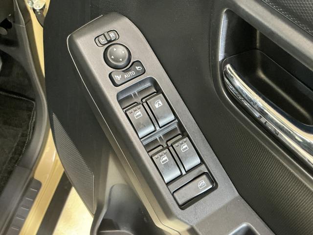 タフトGターボ クロムベンチャー 4WD パノラマモニター4WD ターボ パノラマモニター 前後コーナーセンサー アダプティブクルーズコントロール シートヒーター 電子パーキング オートマチックハイビーム オートブレーキホールド USBチャージャー(京都府)の中古車