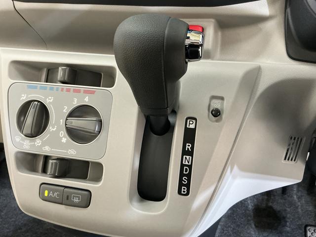 ミライースX SAIII届け出済み未使用車 ナビ バックカメラ届け出済み未使用車 ナビ バックカメラ 前後コーナーセンサー オートマチックハイビーム Bluetooth USB接続 DVD フルセグTV キーレス LEDヘッドライト オートライト 電格ミラー(京都府)の中古車