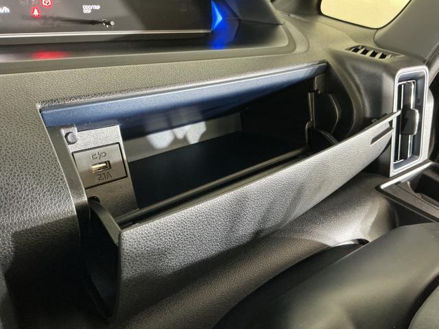 タントカスタムRS ターボ バックカメラ 両側電動スライドドアターボ バックカメラ 両側電動スライドドア 前後コーナーセンサー シートヒーター 電子パーキング オートマチックハイビーム オートブレーキホールド USBチャージャー スマートキー スペアキーあり(京都府)の中古車