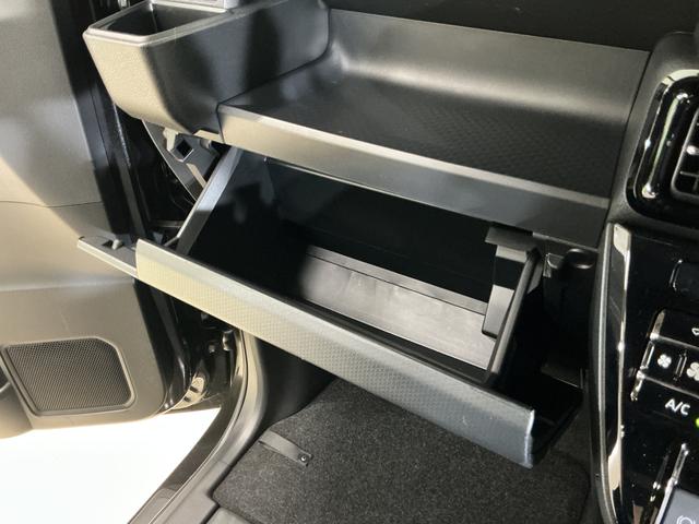タントカスタムRS ターボ バックカメラ 両側電動スライドドアターボ バックカメラ 両側電動スライドドア 前後コーナーセンサー シートヒーター 電子パーキング オートマチックハイビーム オートブレーキホールド USBチャージャー スマートキー スペアキーあり(京都府)の中古車