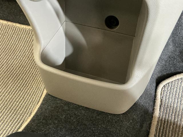 ミライースX SA ワンオーナー ナビ バックカメラ ワンセグTV現状アウトレット ナビ バックカメラ ワンセグTV 14インチ純正アルミホイール ドアバイザー 電動格納ドアミラー 横滑り防止装置 アイドリングストップ ヘッドライトレベライザー ワンオーナー(京都府)の中古車