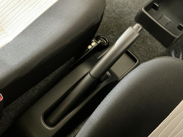ミライースＸ　ＳＡIII　届出済み未使用車　ナビ　バックカメラ　ＵＳＢ届出済み未使用車　ナビ　バックカメラ　前後コーナーセンサー　ＬＥＤヘッドライト　Ｂｌｕｅｔｏｏｔｈ　フルセグＴＶ　ＤＶＤ再生　オートマチックハイビーム　ＵＳＢ接続　マニュアルエアコン　横滑り防止装置（京都府）の中古車