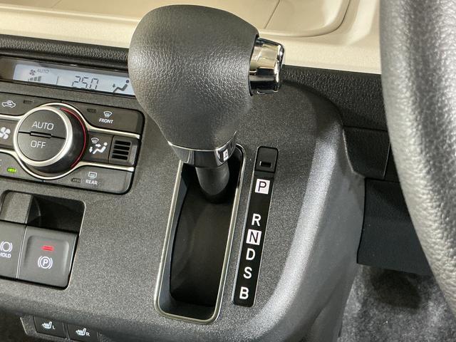 ムーヴキャンバスストライプスＧ　届出済未使用車　ナビ　バックカメラ　ＵＳＢ届出済未使用車　ナビ　バックカメラ　両側電動スライドドア　ホットカップホルダー　シートヒーター　前後コーナーセンサー　Ｂｌｕｅｔｏｏｔｈ　フルセグＴＶ　ＤＶＤ再生　オートマチックハイビーム　ＵＳＢ（京都府）の中古車