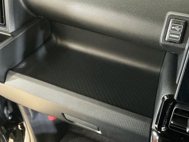 タントカスタムRS 届出済未使用車9インチディスプレイオーディオ届出済未使用車 ターボ 9インチディスプレイオーディオ バックカメラ スマートアシスト フルセグチューナー ブルートゥース対応 両側リヤパワースライドドア プッシュボタンエンジンスタート オートライト(京都府)の中古車