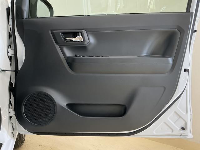 ミライースX SAIII 届出済み未使用車 ナビ フルセグTV USB届出済み未使用車 ナビ フルセグTV Bluetooth 前後コーナーセンサー DVD再生 オートマチックハイビーム USB接続 LEDヘッドライト キーレス 横滑り防止装置 電動格納ドアミラー(京都府)の中古車