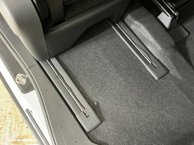 タントファンクロスリミテッド　届出済み未使用車　ナビ　バックカメラ届出済み未使用車　ナビ　バックカメラ　ＥＴＣ　両側電動スライドドア　アダプティブクルーズコントロール　シートヒーター　前後コーナーセンサー　オートマチックハイビーム　電子パーキング　Ｂｌｕｅｔｏｏｔｈ（京都府）の中古車