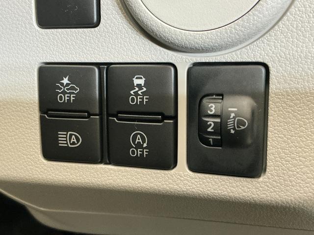 ミライースX SAIII 届出済み未使用車 ナビ コーナーセンサー届出済み未使用車 ナビ 前後コーナーセンサー オートマチックハイビーム Bluetooth USB接続 DVD再生 フルセグTV LEDヘッドライト オートライト キーレスエントリー スマアシ(京都府)の中古車