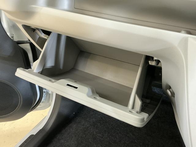 ミライースX SAIII 届出済み未使用車 ナビ バックカメラ届出済み未使用車 ナビ バックカメラ 前後コーナーセンサー オートマチックハイビーム Bluetooth USB接続 DVD再生 フルセグTV LEDヘッドライト オートライト キーレスエントリー(京都府)の中古車
