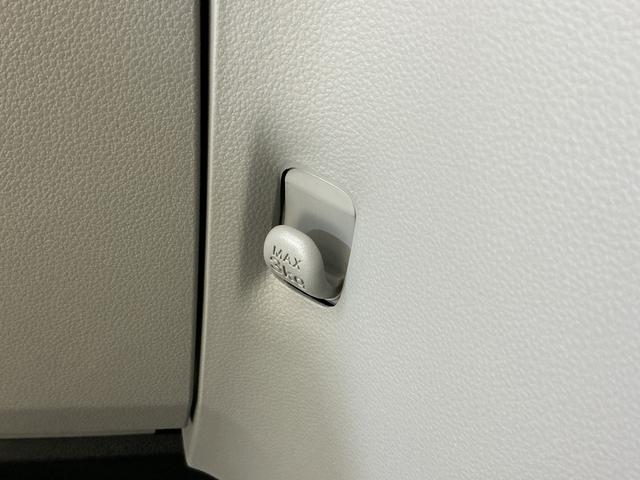 ミライースX SAIII 届出済み未使用車 ナビ バックカメラ届出済み未使用車 ナビ バックカメラ 前後コーナーセンサー オートマチックハイビーム Bluetooth USB接続 DVD再生 フルセグTV LEDヘッドライト オートライト キーレスエントリー(京都府)の中古車