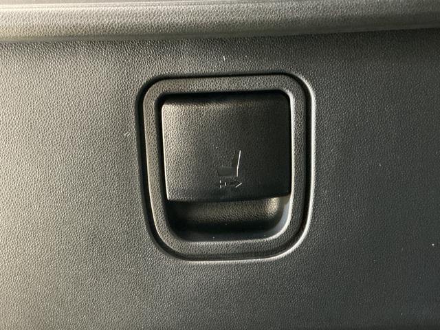 タントカスタムX 届け出済み未使用車 ナビ バックカメラ スマアシ届け出済み未使用車 ナビ バックカメラ 両側電動スライドドア 前後コーナーセンサー シートヒーター オートマチックハイビーム 電子パーキング オートブレーキホールド Bluetooth USB接続(京都府)の中古車