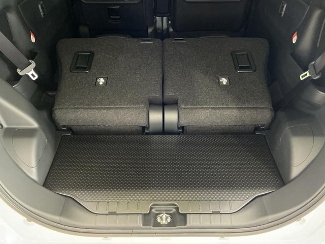 タントカスタムX 届け出済み未使用車 ナビ バックカメラ スマアシ届け出済み未使用車 ナビ バックカメラ 両側電動スライドドア 前後コーナーセンサー シートヒーター オートマチックハイビーム 電子パーキング オートブレーキホールド Bluetooth USB接続(京都府)の中古車