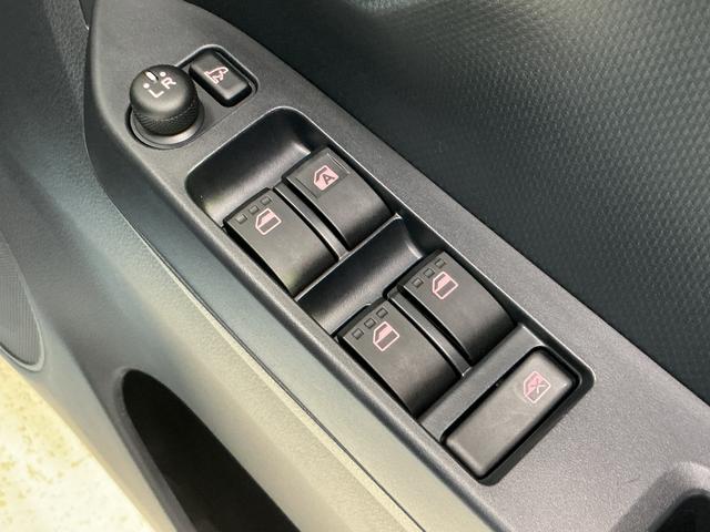 ミライースX SAIII 届出済み未使用車 ナビ 前後コーナーセンサー届出済み未使用車 ナビ 前後コーナーセンサー オートマチックハイビーム Bluetooth USB接続 DVD再生 フルセグTV オートライト LEDヘッドライト アイドリングストップ キーレス(京都府)の中古車