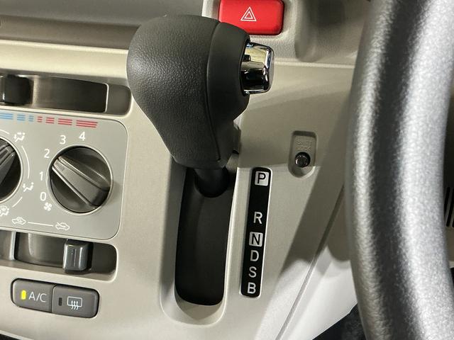ミライースX SAIII 届出済み未使用車 ナビ 前後コーナーセンサー届出済み未使用車 ナビ 前後コーナーセンサー オートマチックハイビーム Bluetooth USB接続 DVD再生 フルセグTV オートライト LEDヘッドライト アイドリングストップ キーレス(京都府)の中古車