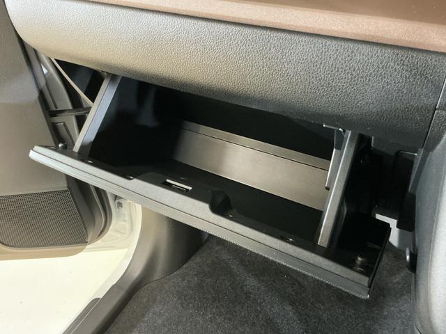 ムーヴキャンバスセオリーＧ　届出済未使用車　ナビ　バックカメラ　スマアシ届出済未使用車　ナビ　バックカメラ　両側電動スライドドア　コーナーセンサー　シートヒーター　ホットカップホルダー　電子パーキング　オートマチックハイビーム　オートブレーキホールド　Ｂｌｕｅｔｏｏｔｈ（京都府）の中古車
