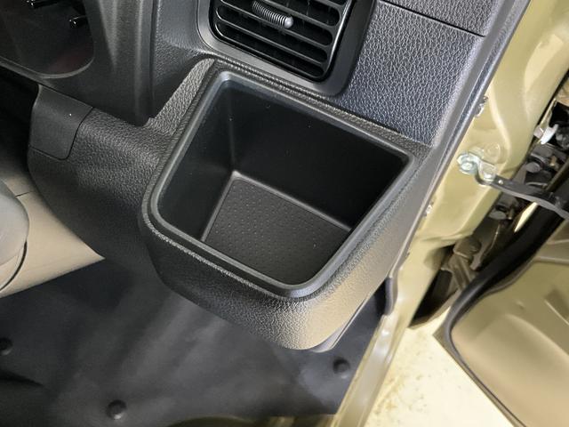 ハイゼットトラックジャンボエクストラ 届出済未使用車 切替式4WD CVT車届出済未使用車 切替式4WD CVT車 オーディオレス リアコーナーセンサー 荷台作業灯 オートマチックハイビーム プッシュスタート スマートキー LEDヘッドライト オートライト(京都府)の中古車