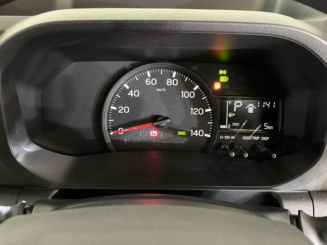 ハイゼットトラックジャンボエクストラ 届出済未使用車 切替式4WD CVT車届出済未使用車 切替式4WD CVT車 オーディオレス リアコーナーセンサー 荷台作業灯 オートマチックハイビーム プッシュスタート スマートキー LEDヘッドライト オートライト(京都府)の中古車