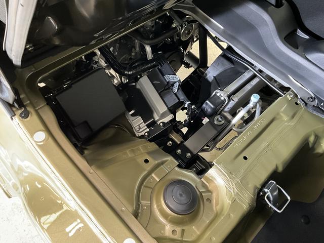 ハイゼットトラックジャンボエクストラ 届出済未使用車 切替式4WD CVT車届出済未使用車 切替式4WD CVT車 オーディオレス リアコーナーセンサー 荷台作業灯 オートマチックハイビーム プッシュスタート スマートキー LEDヘッドライト オートライト(京都府)の中古車