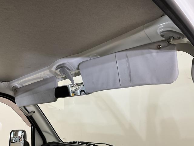 ハイゼットトラックスタンダード　ワンオーナー　ＭＴ５速車　バックカメラワンオーナー　ＭＴ５速車　３方開　ディスプレイオーディオ　バックカメラ　Ｂｌｕｅｔｏｏｔｈ　ＵＳＢチャージャー　ＤＶＤ再生　ドアバイザー　スペアキー有り　ヘッドライトレベライザー　マニュアルエアコン（京都府）の中古車